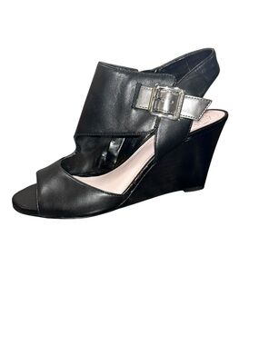 Vince Camuto Vo-Hannah Black Gunmetal Wedge Sandals – Women’s Size 7.5M